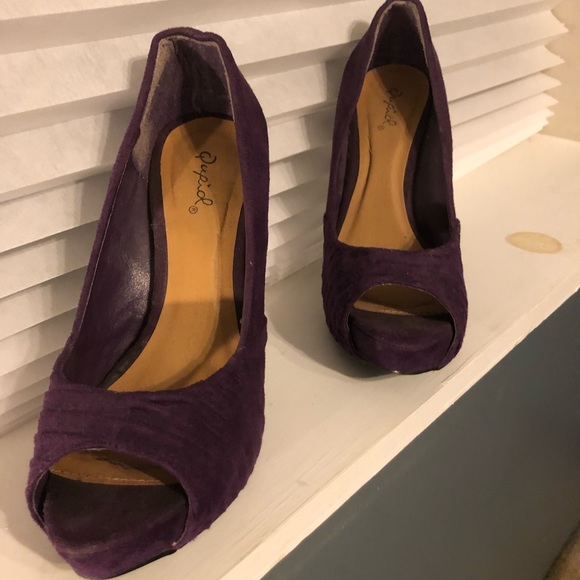 Woman’s platform heels size 7 - Picture 4 of 4